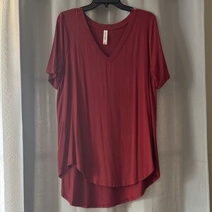 Zenana Outfitters Deep Red V-Neck Short Sleeve Top